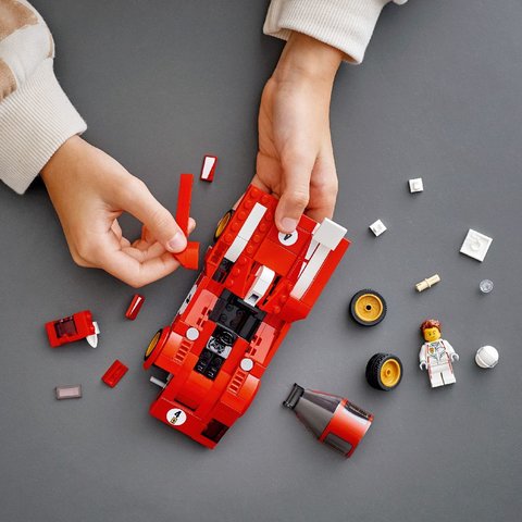 Конструктор LEGO Швидкісні перегони 1970 Ferrari 512 M (76906) Прев'ю 7